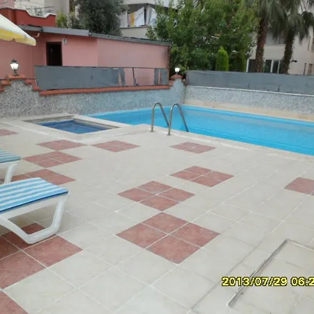 Cann Hotel 3*