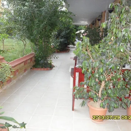 Cann Hotel Konaklı