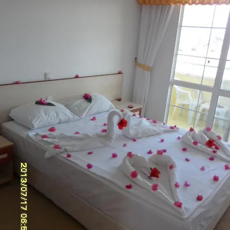 Cann Hotel Konaklı